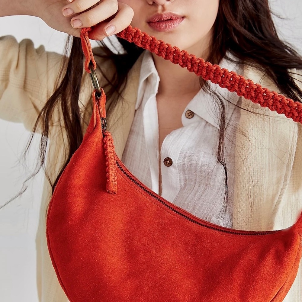 Free People “Suni Suede Shoulder Bag” - Burnt Orange - Tiger Lily